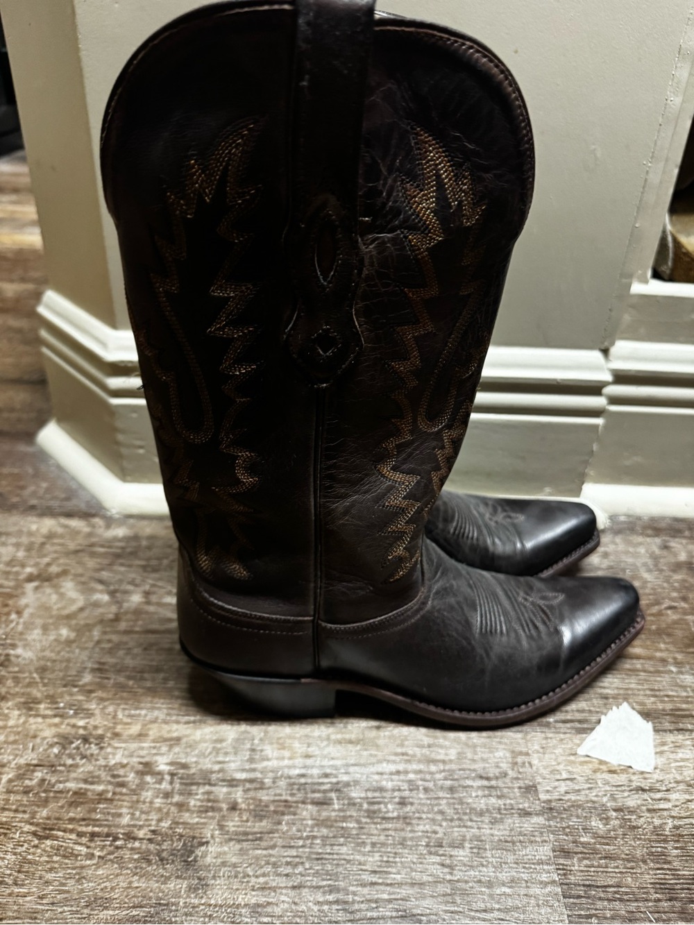 Classic women’s Dark Brown Leather Cowboy Boots